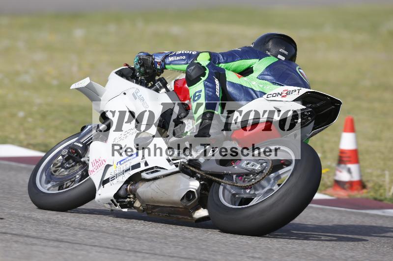 /08 17.04.2026  TZ Motorsport ADR/Gruppe gelb/124